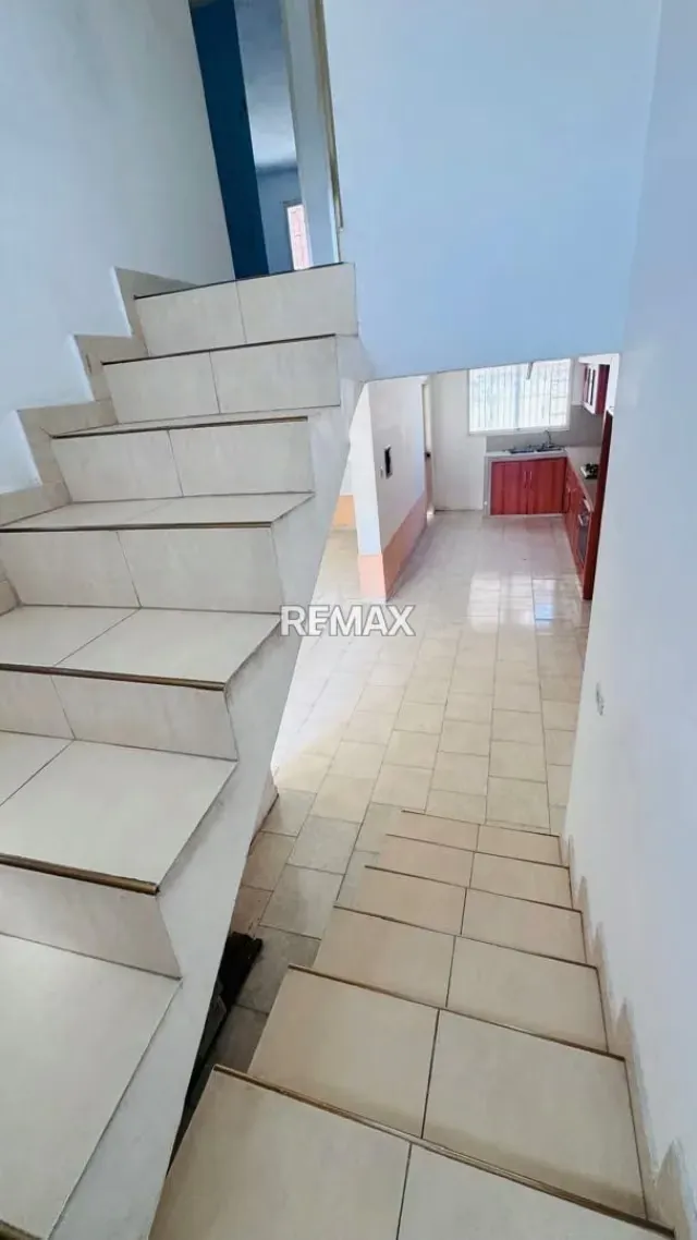 Townhouse en venta – Urb. La Orquídea la Morita - 5