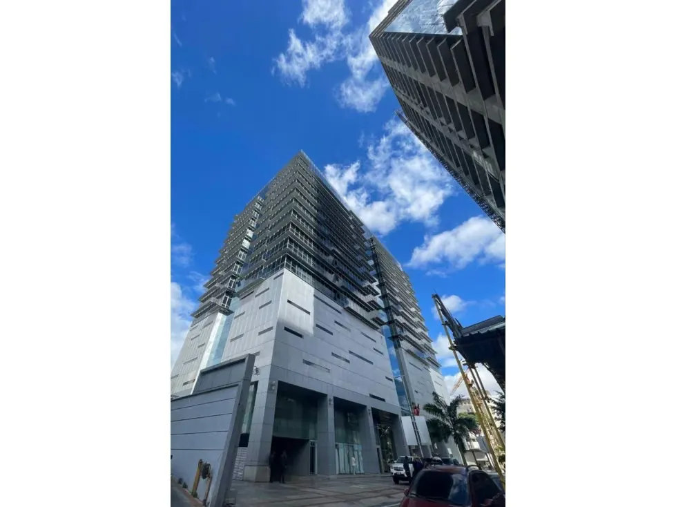 OFICINA EN VENTA EN LAS MERCEDES TORRE CFM