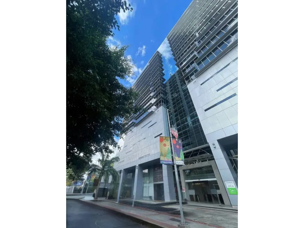 OFICINA EN VENTA EN LAS MERCEDES TORRE CFM - 2