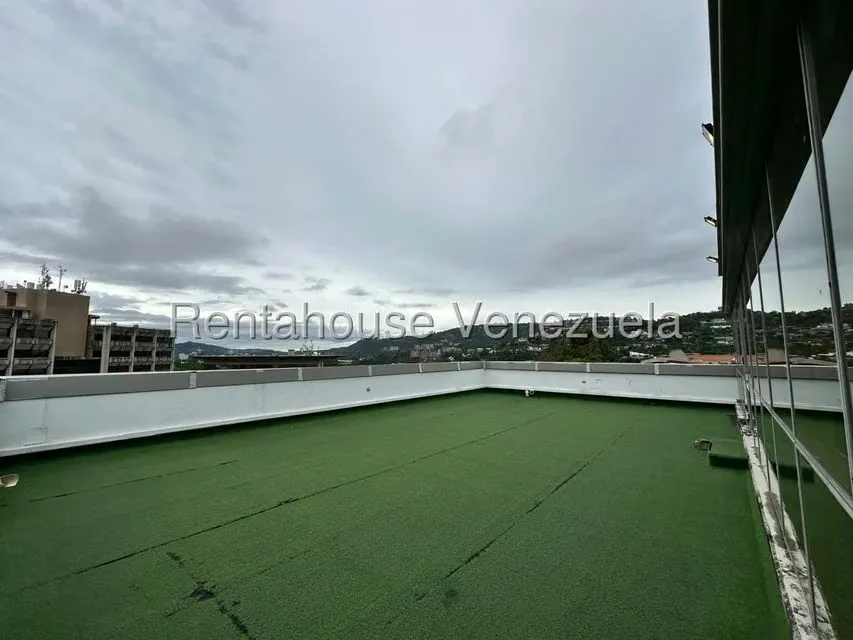 Local Comercial en Alquiler en Santa Paula, Distrito Metropolitano - 7