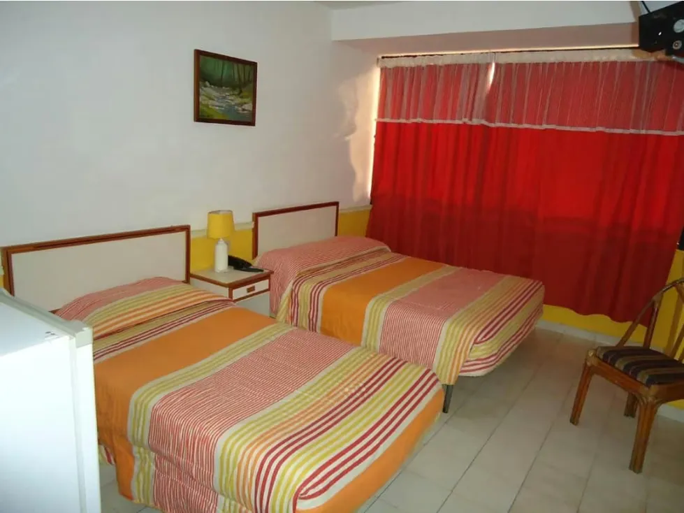 VENTA HOTEL PORLAMAR DE 1693.74, 98 HAB, 37 BAÑOS - 14