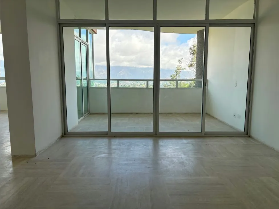 SE VENDE APTO EN LOMAS DEL SOL 238 M2 + 104 M2 TERRAZA - 6