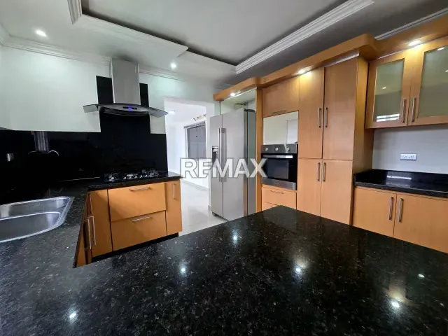 En Venta Casa De Un Nivel En Urb El Morro II San Diego - 5