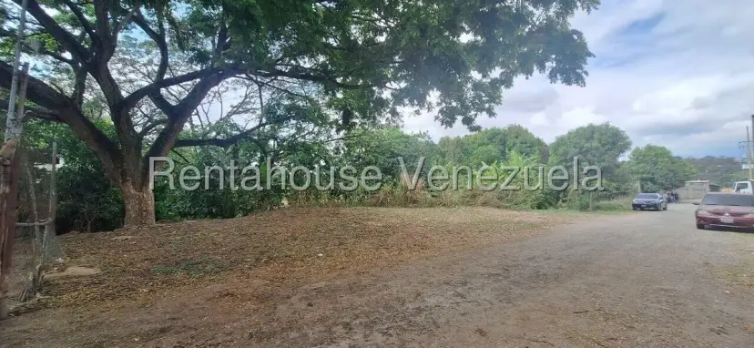 Terreno (Industrial) en Venta en Terrinca, Miranda