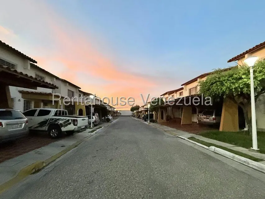 Casa (Duplex) en Venta en Los Rastrojos, Lara - 45