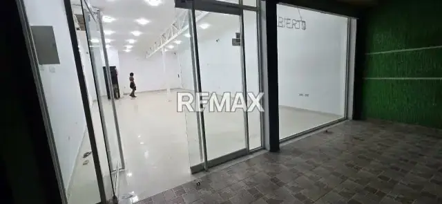 Local comercial en alquiler en Sierra Maestra, Avenida 18, San Francisco