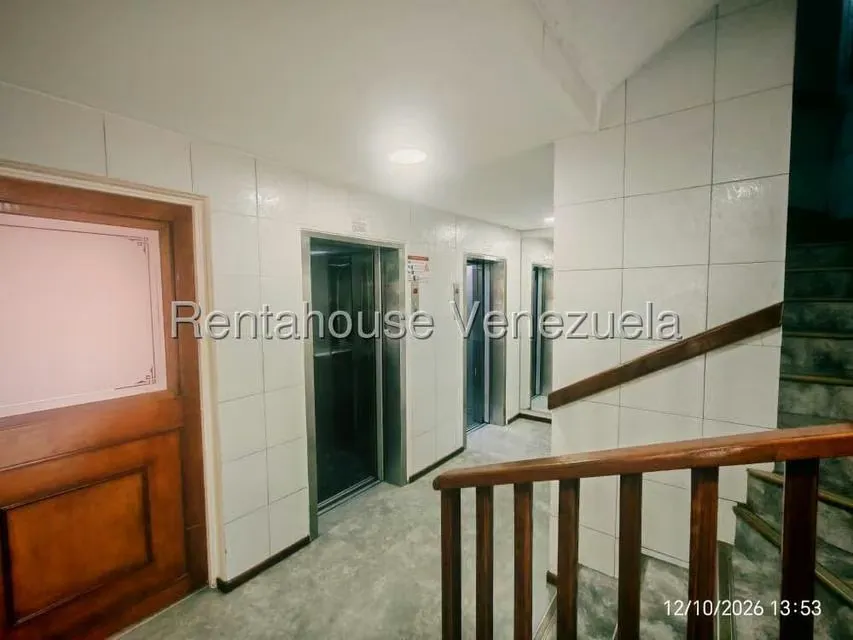 Apartamento (1 Nivel) en Venta en El Marques, Distrito Metropolitano - 12