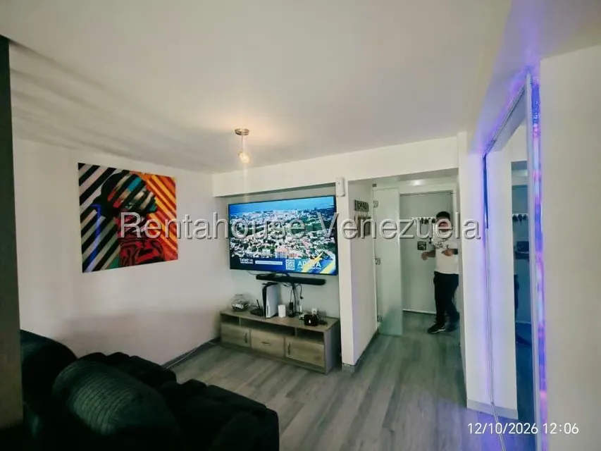 Apartamento (1 Nivel) en Venta en El Marques, Distrito Metropolitano - 16
