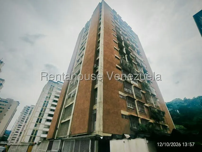 Apartamento (1 Nivel) en Venta en El Marques, Distrito Metropolitano - 48