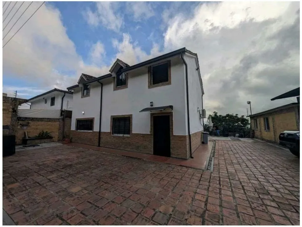 Venta de Casa En Oripoto, Loma Alta, 900M2
