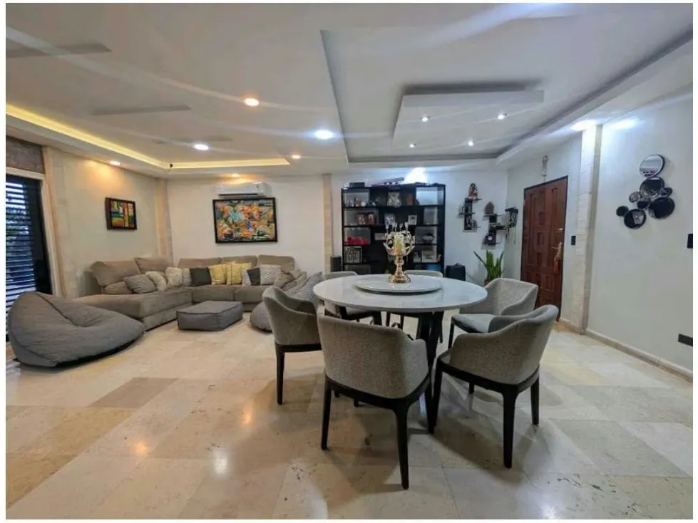 Venta de Casa En Oripoto, Loma Alta, 900M2 - 22