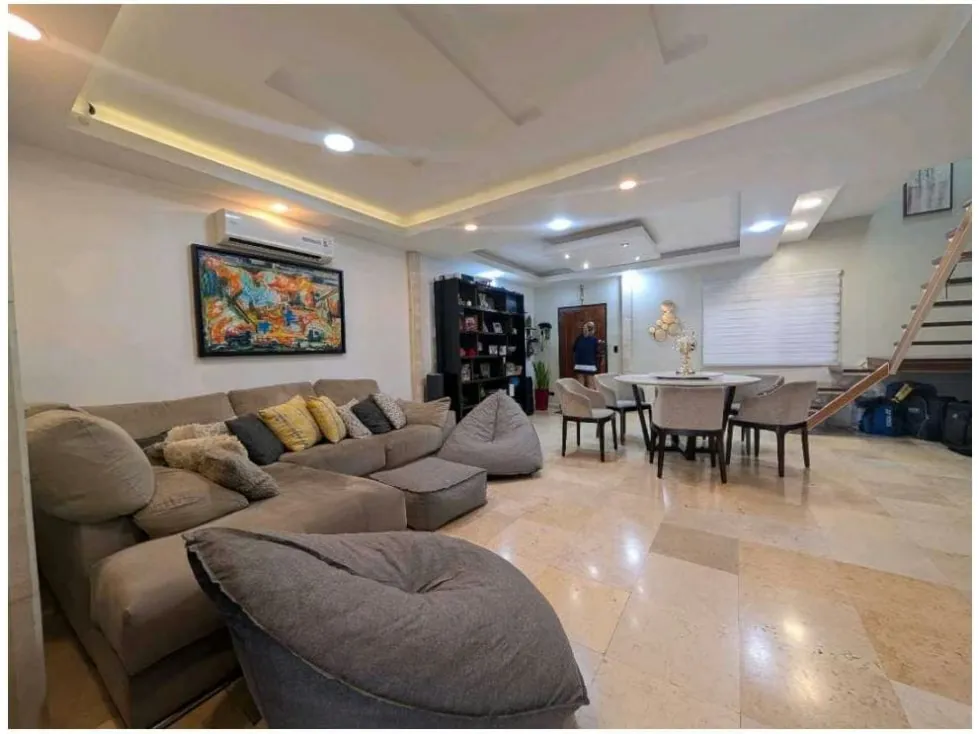 Venta de Casa En Oripoto, Loma Alta, 900M2 - 26