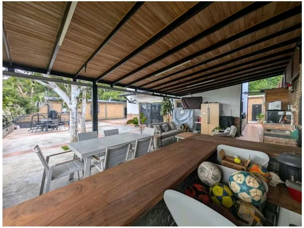 Venta de Casa En Oripoto, Loma Alta, 900M2 - 5