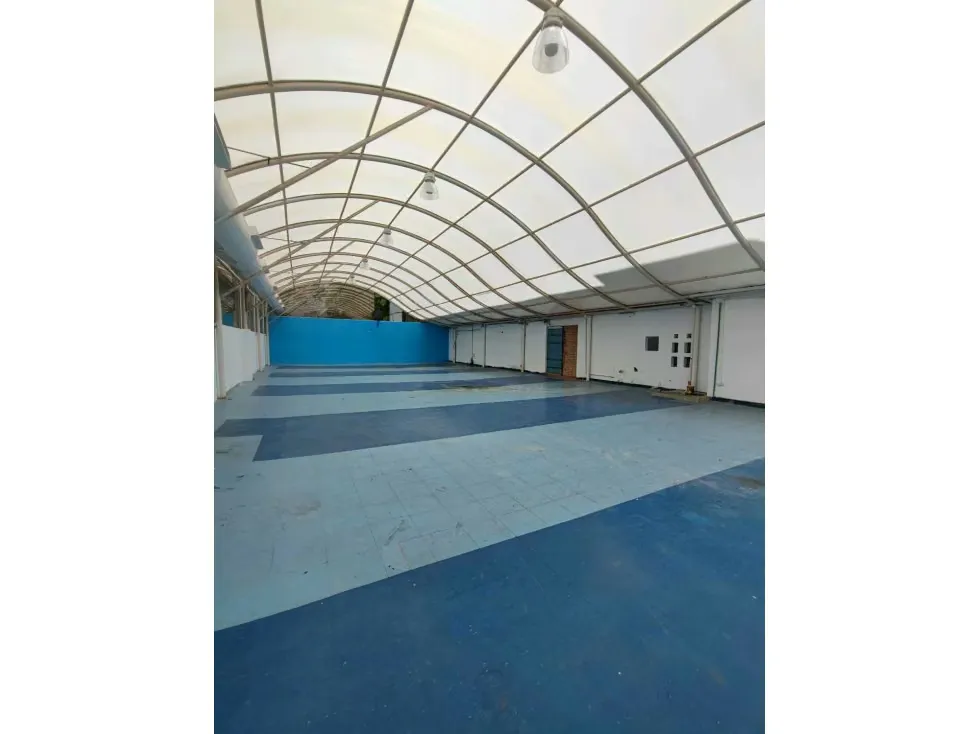 Se alquila local 360m2 Torre de la Castellana 6200 - 15