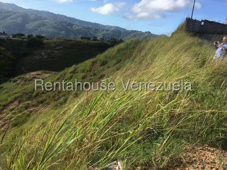 Terreno (Residencial) en Venta en Caicaguana, Distrito Metropolitano - 4