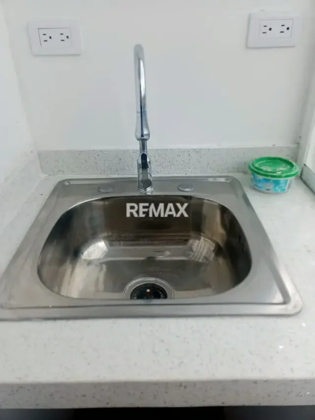 EN VENTA Oficina comercial ubicada en pleno corazón de Barrio Obrero - 6