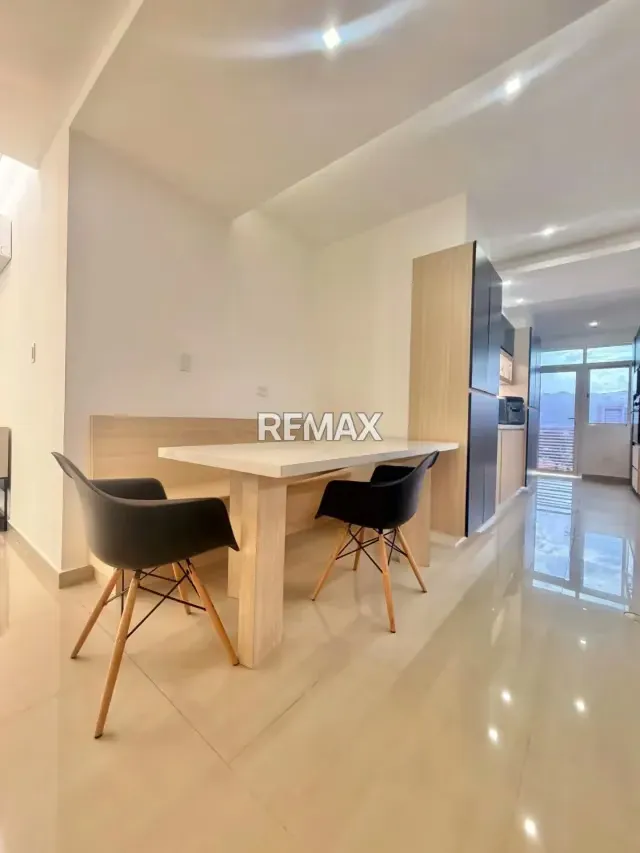 Apartamento Moderno Amoblado Titanium Suites Trigal Norte Planta 100% Pozo - 3