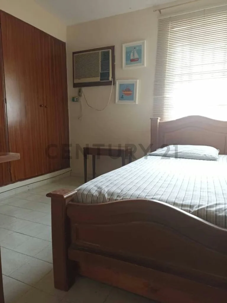 CASA-QUINTA URB. EL ROSAL SUR - 25