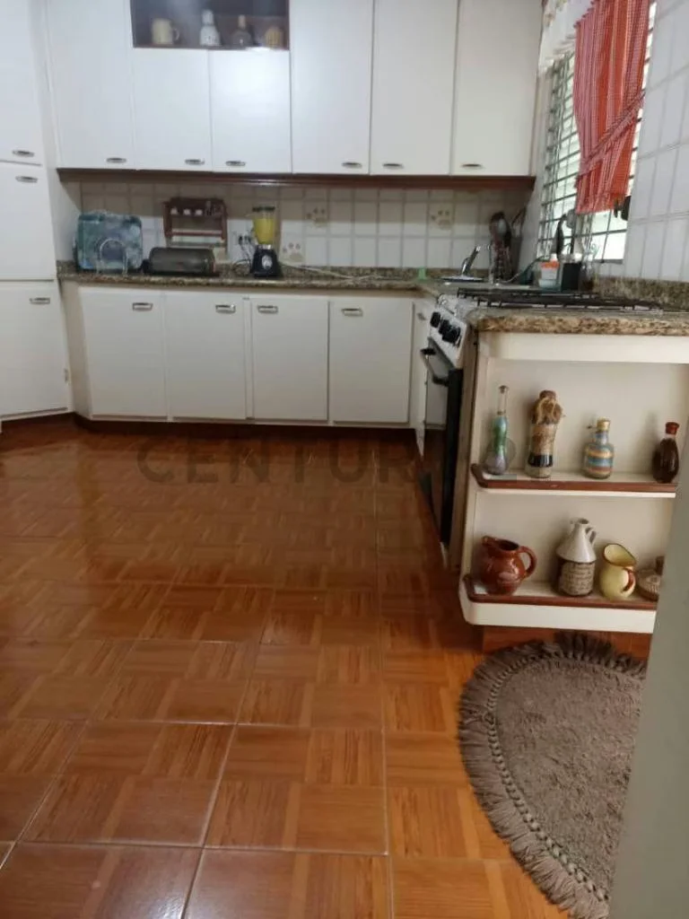 CASA-QUINTA URB. EL ROSAL SUR - 30