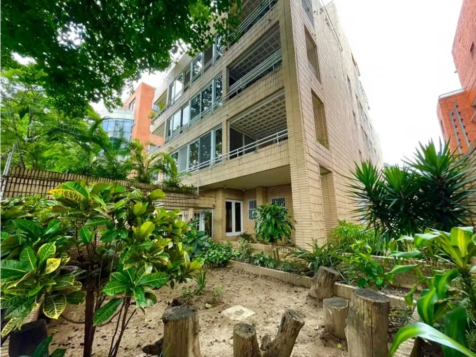 Se vende Edificio 2087m² La Castellana