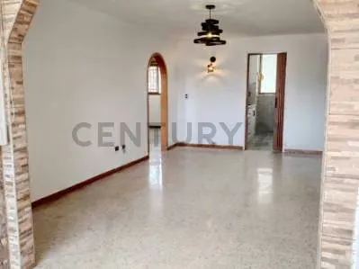 Se Vende apartamento funcional en La Candelaria - 2
