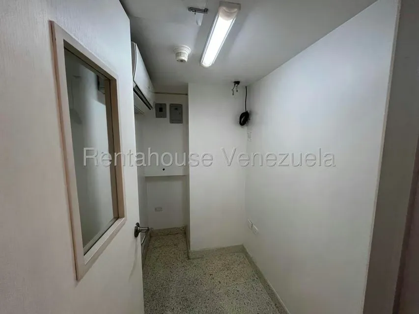 Oficina en Alquiler en La Trinidad, Distrito Metropolitano - 21