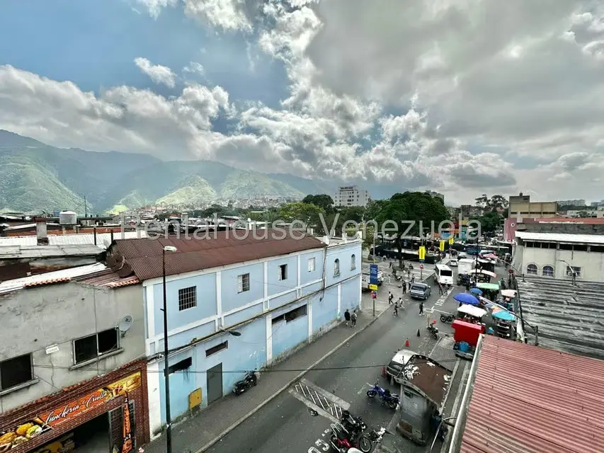 Edificio en Venta en Catia, Distrito Metropolitano - 16