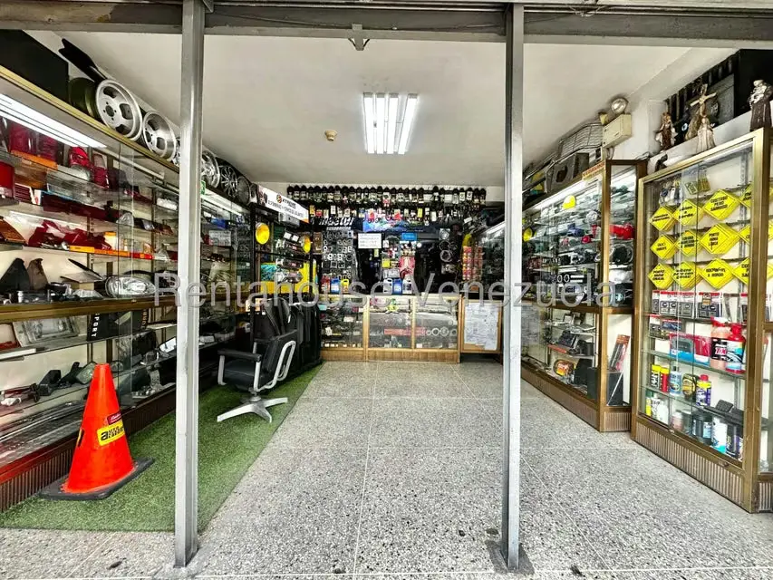 Edificio en Venta en Catia, Distrito Metropolitano - 2
