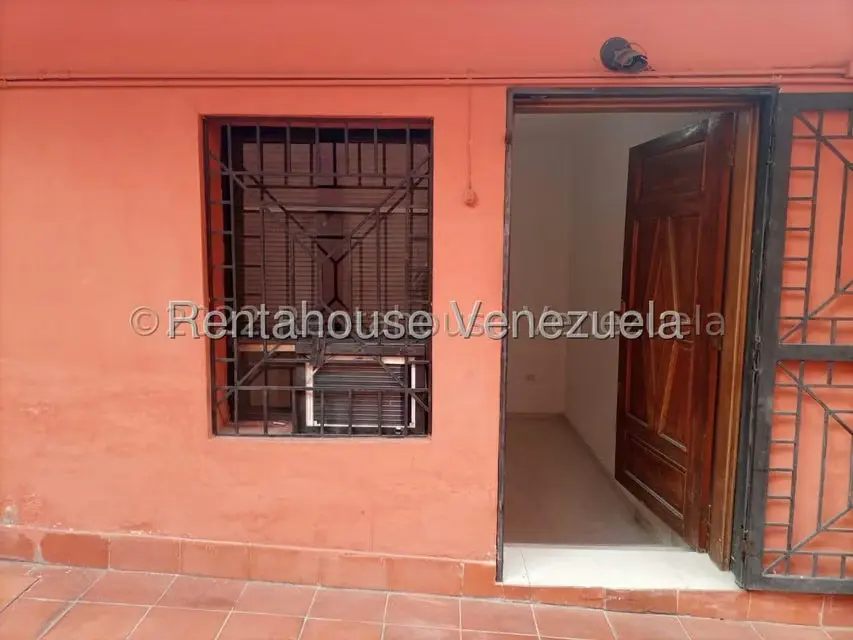 Local Comercial en Alquiler en Los Palos Grandes, Distrito Metropolitano