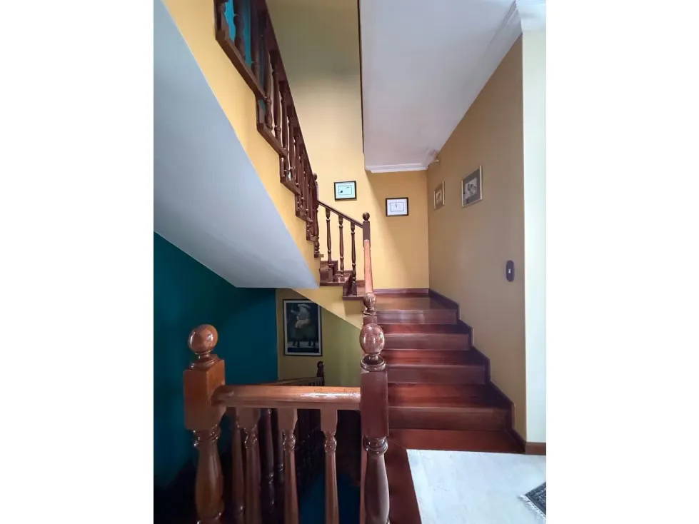Se alquila casa 500m2 Los Samanes 6076 - 15