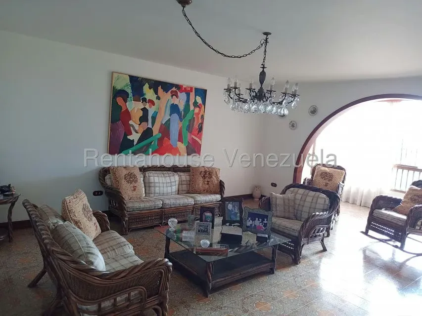 Casa (Multipes Niveles) en Venta en Colinas de La California, Distrito Metropolitano - 13