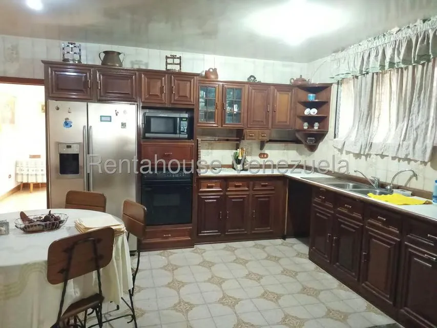 Casa (Multipes Niveles) en Venta en Colinas de La California, Distrito Metropolitano - 19