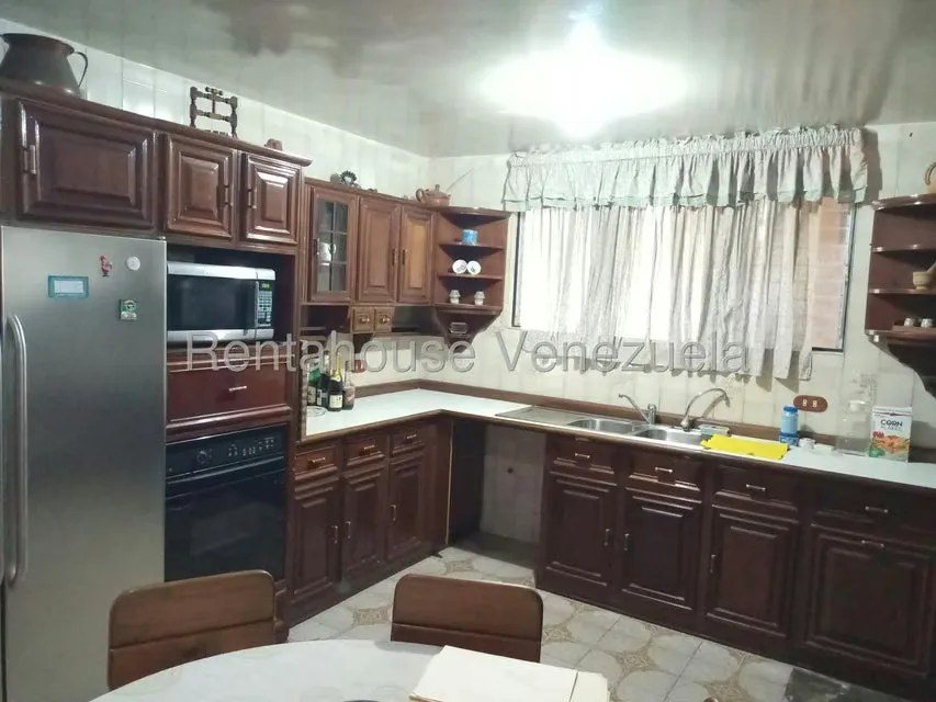 Casa (Multipes Niveles) en Venta en Colinas de La California, Distrito Metropolitano - 20