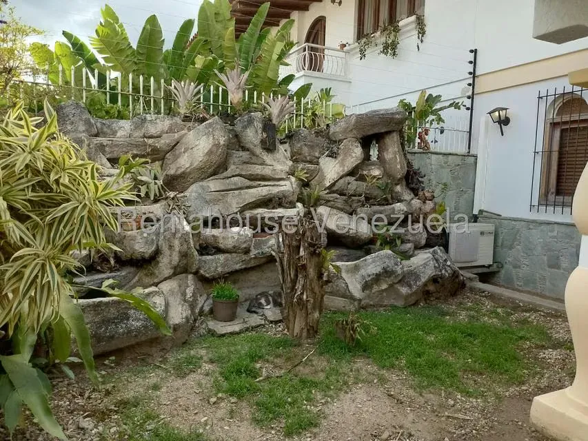 Casa (Multipes Niveles) en Venta en Colinas de La California, Distrito Metropolitano - 3