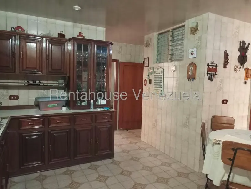 Casa (Multipes Niveles) en Venta en Colinas de La California, Distrito Metropolitano - 21