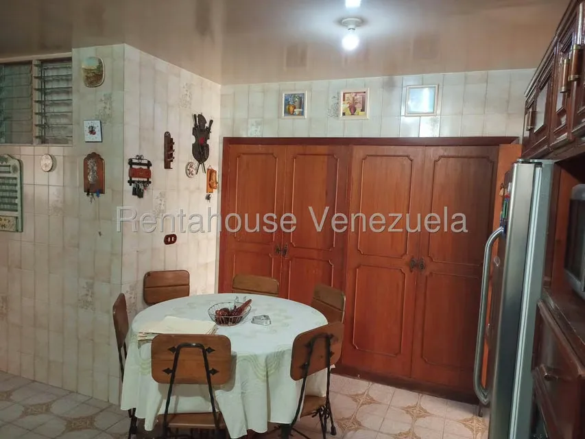 Casa (Multipes Niveles) en Venta en Colinas de La California, Distrito Metropolitano - 22