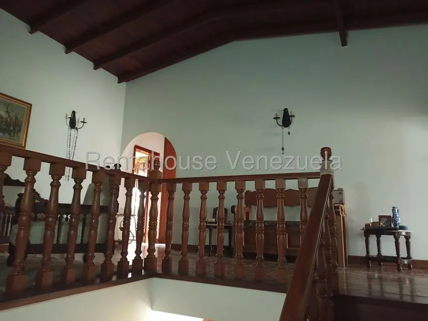 Casa (Multipes Niveles) en Venta en Colinas de La California, Distrito Metropolitano - 27