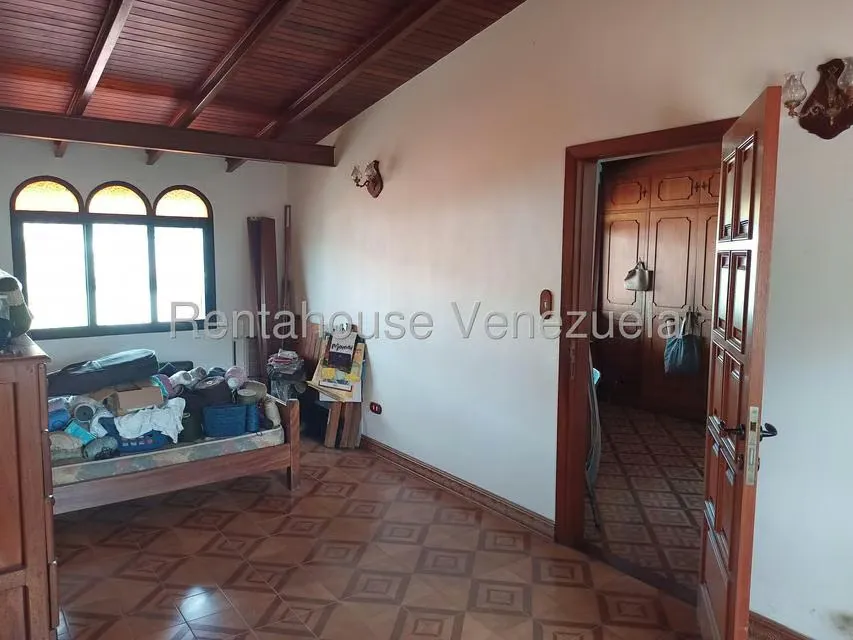 Casa (Multipes Niveles) en Venta en Colinas de La California, Distrito Metropolitano - 58