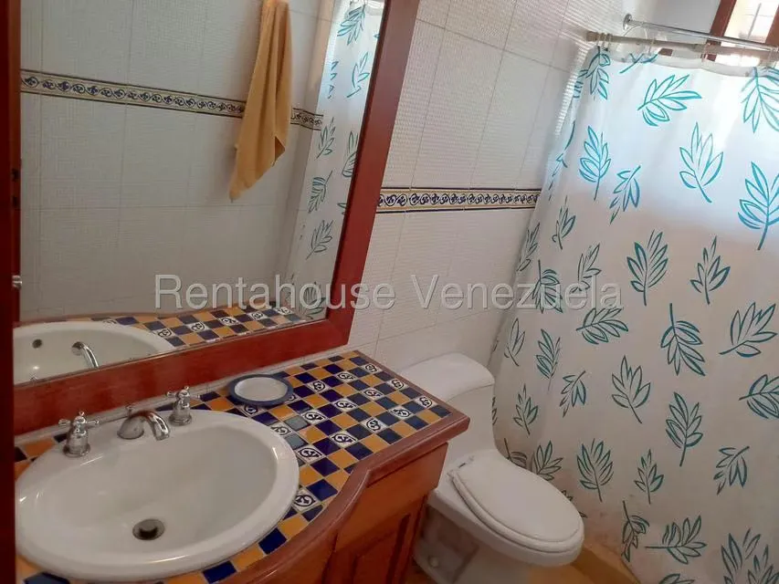 Casa (Multipes Niveles) en Venta en Colinas de La California, Distrito Metropolitano - 62