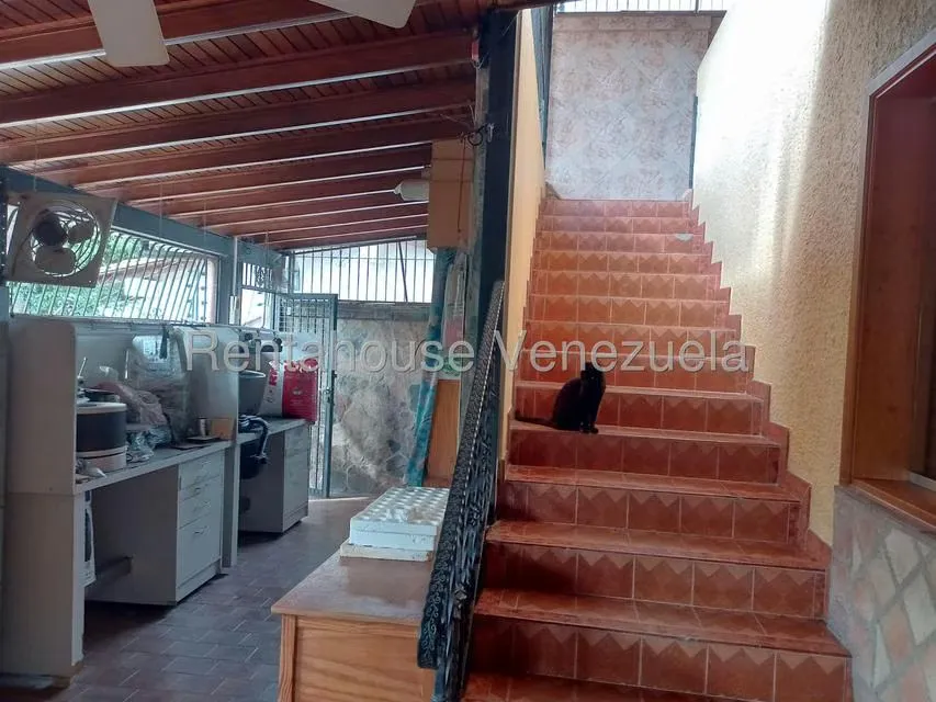 Casa (Multipes Niveles) en Venta en Colinas de La California, Distrito Metropolitano - 67