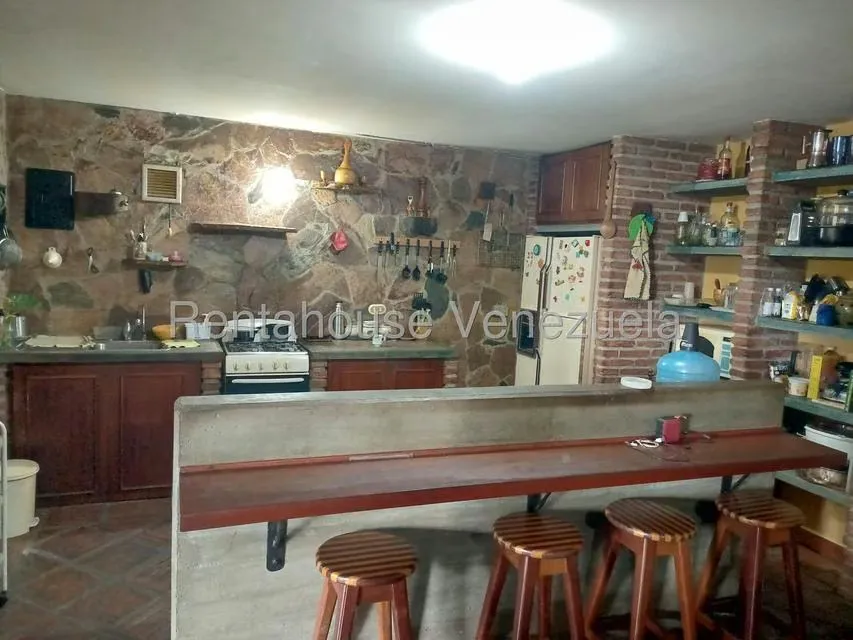 Casa (Multipes Niveles) en Venta en Colinas de La California, Distrito Metropolitano - 73