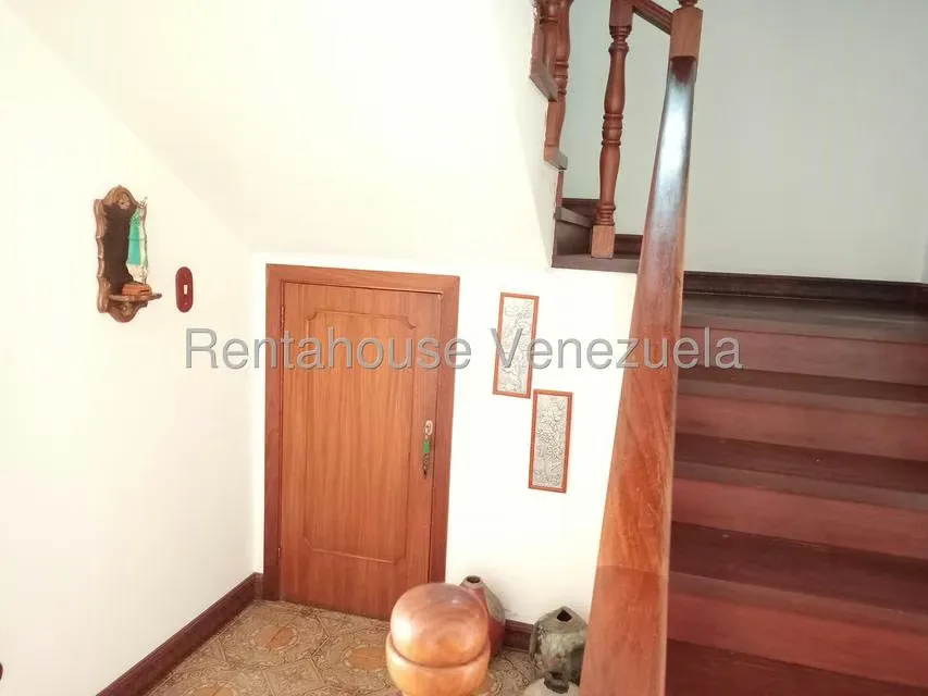 Casa (Multipes Niveles) en Venta en Colinas de La California, Distrito Metropolitano - 9