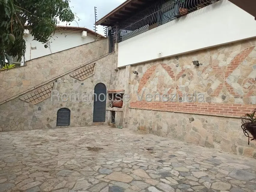 Casa (Multipes Niveles) en Venta en Colinas de La California, Distrito Metropolitano - 81