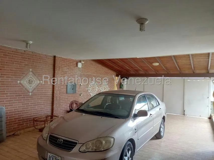 Casa (Multipes Niveles) en Venta en Colinas de La California, Distrito Metropolitano - 86