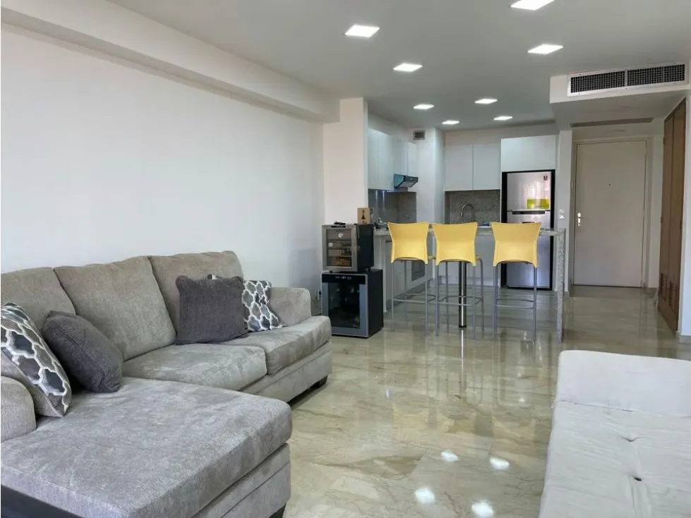 Apartamento en alquiler en Campo Alegre, moderno y amoblado. - 3