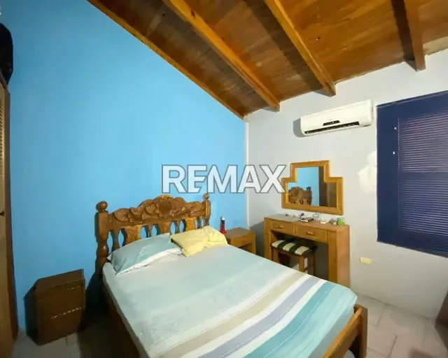 ¡TU PRÓXIMO HOGAR EN NUEVA SEGOVIA! EN VENTA AMPLIA CASA CON DISEÑO FUNCIONAL, URB. CON SEGURIDAD Y EXCELENTE UBICACIÓN. IDEAL PARA VIVIR CON COMODIDAD Y DISTINCIÓN. ¡CONTÁCTAME YA! - 17
