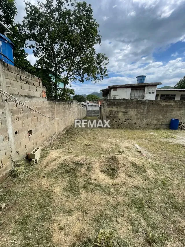 ¡ OPORTUNIDAD DE INVERSIÓN; TERRENO CON GALPÓN!! - 3