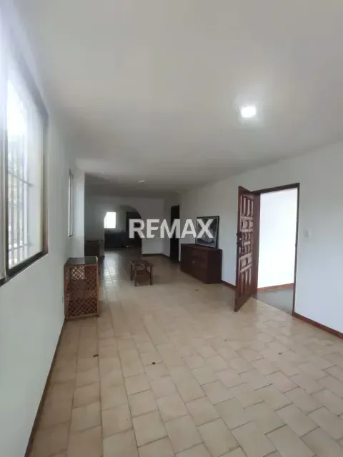 Inmueble de Alto Potencial para uso multifamiliar o corporativo en La Asunción - 7