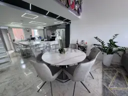 Vista 4