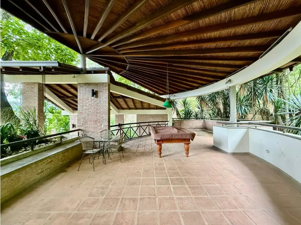 Se vende casa 2058m² 4h+2s/3b+s/8p Cerro Verde - 14